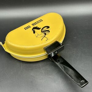 Rooster Good morning Vintage Omelette Pan (C)